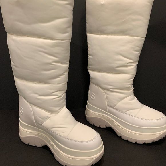 WHITE Michael Kors Gamma Cold Weather Tall Boots retail $225 - Picture 8 of 8